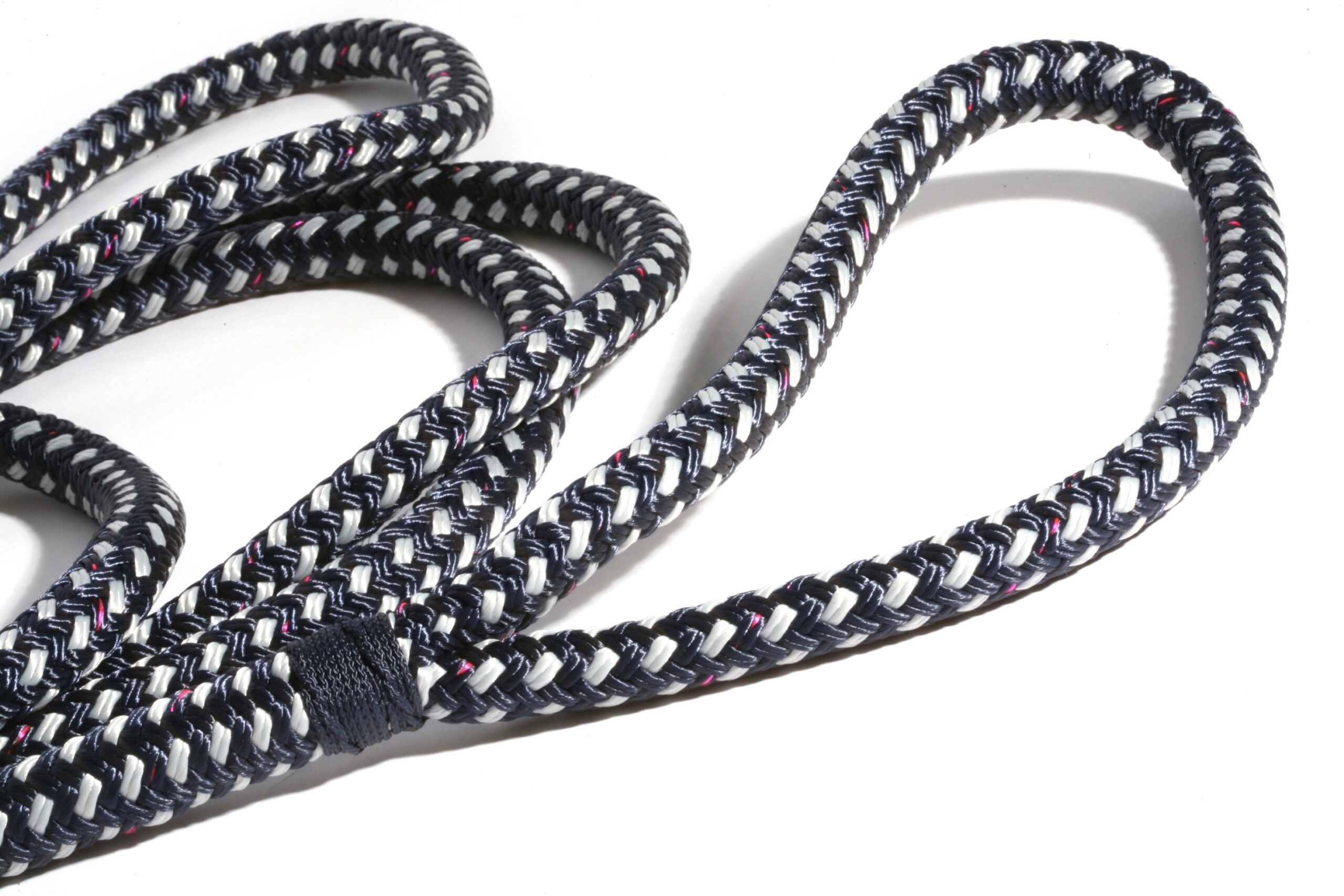 BSS Admiral Tow